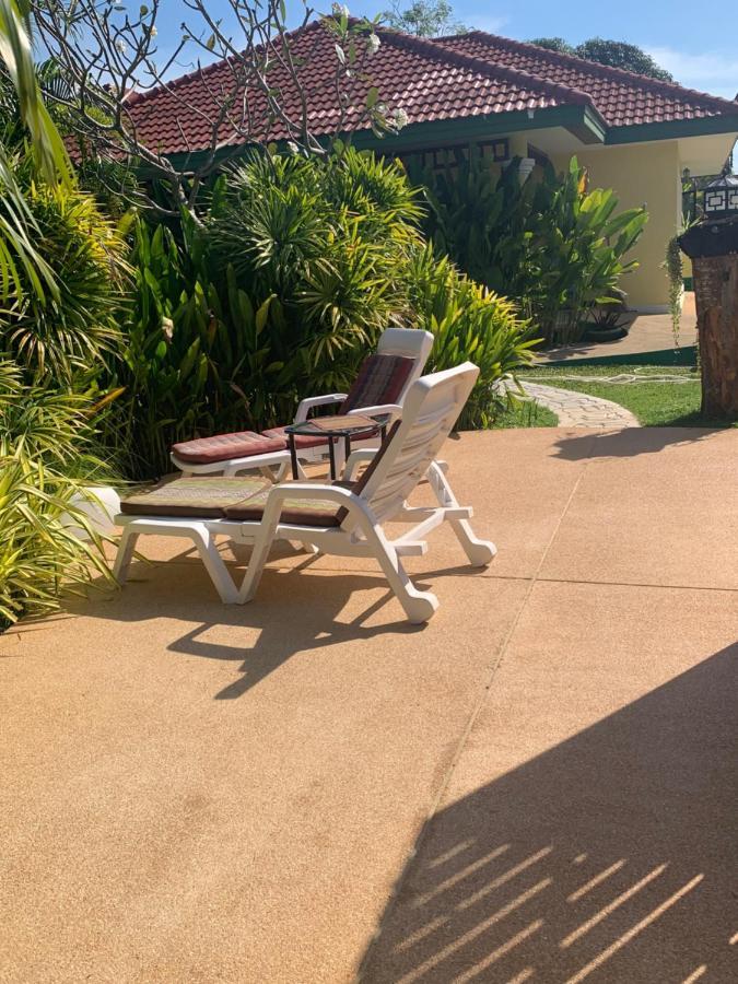 Baan Bettina Haus 1 Appartement Ban Chak Phai Buitenkant foto